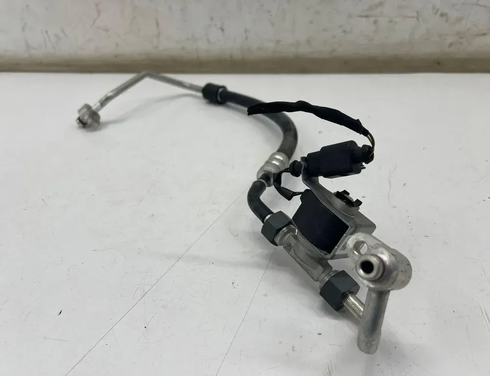 AUDI Шланг змінного струму 4KL816720J 35110288