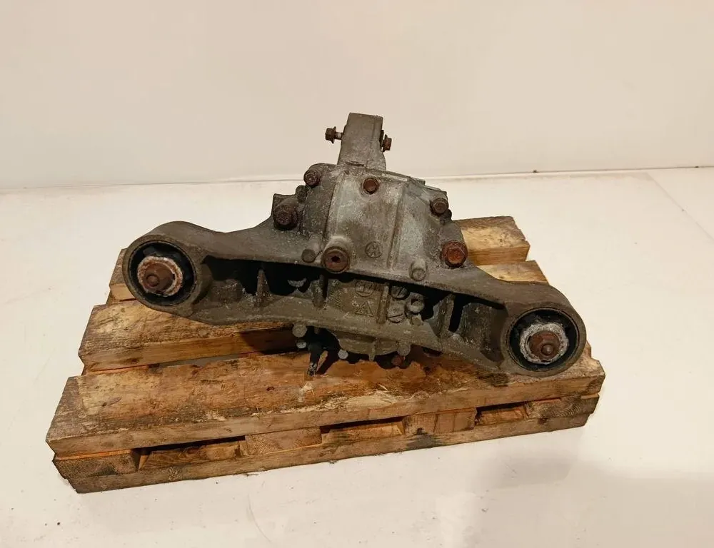 VOLKSWAGEN Touareg 2 generation (2010-2018) Задній диференціал Mex 33175122