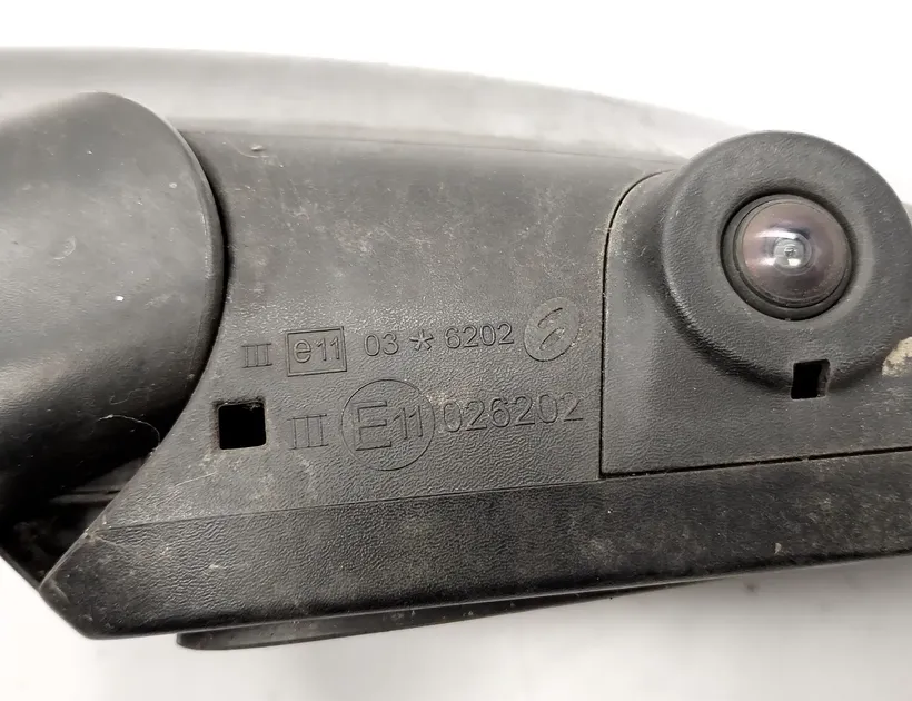 NISSAN Ліве бічне дзеркало E11026202,026202 28824832