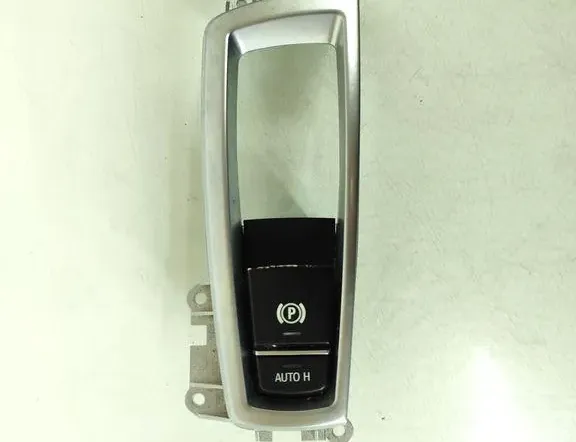 BMW 5 Series F10/F11 (2009-2017) Кнопка ручного тормоза 9217594 33230277