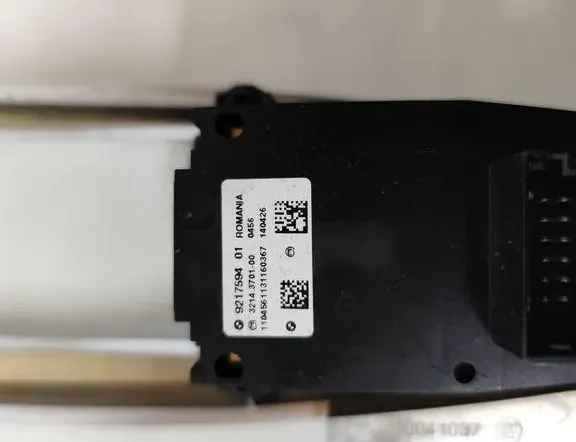 BMW 5 Series F10/F11 (2009-2017) Кнопка ручного гальма 9217594 33230301