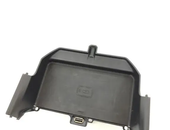 BMW 5 Series G30/G31 (2016-2023) Беспроводная зарядная станция 6801509 33232150