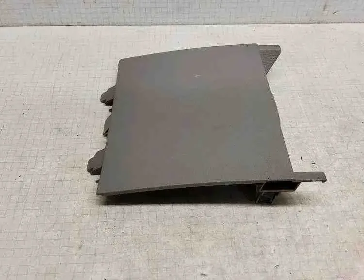 VOLKSWAGEN Transporter T5 (2003-2015) Кришка блоку запобіжників 7H1857151B 32555122