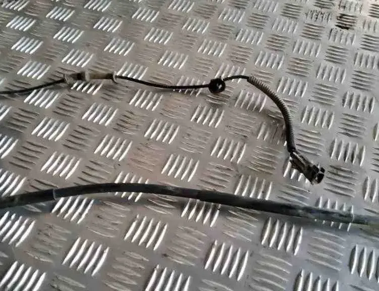 JEEP Grand Cherokee 4 generation (WK) (2004-2024) Маточина заднього правого колеса 04877112AB 32555958