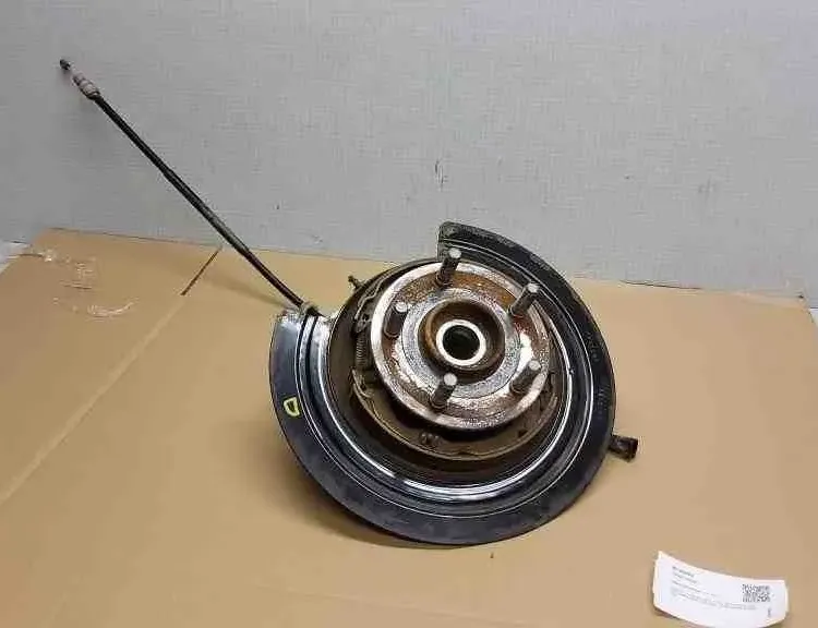 JEEP Grand Cherokee 4 generation (WK) (2004-2024) Маточина заднього правого колеса 04877112AB 32557939