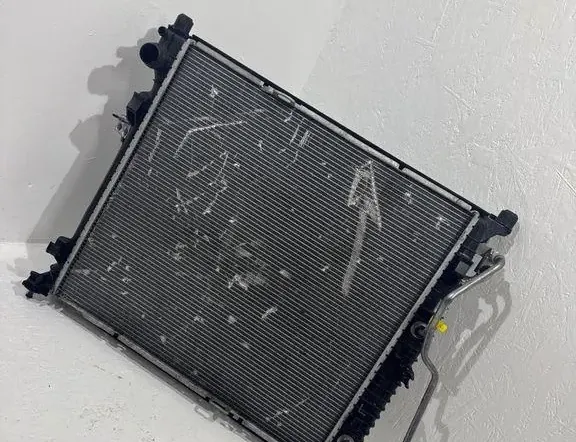 MERCEDES-BENZ GLE W166 (2015-2018) Деталі системи охолодження A0995000104 33206705