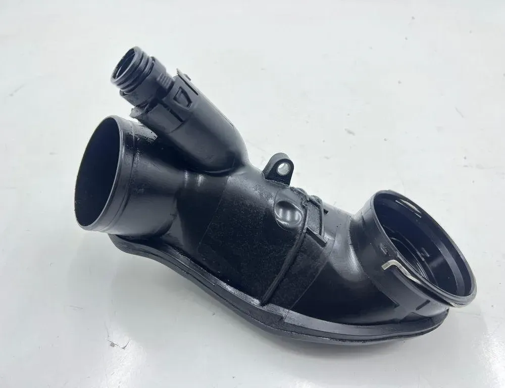 BMW 4 Series F32/F33/F36 (2013-2020) Воздухозаборная труба 7807493 31996448