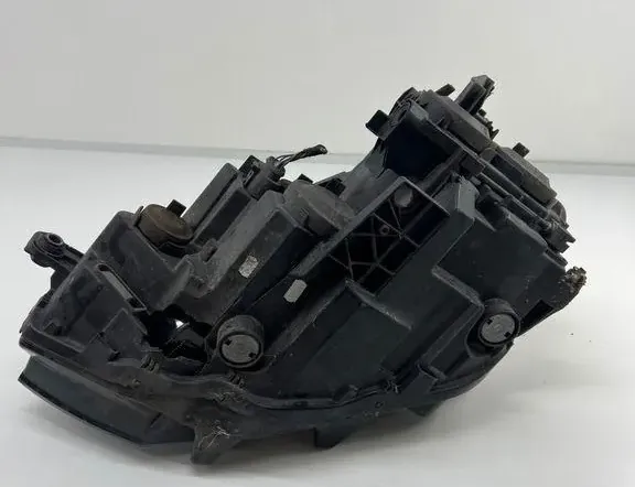 VOLKSWAGEN Passat B8 (2014-2023) Правий передній фар 3g2941006b 34595132