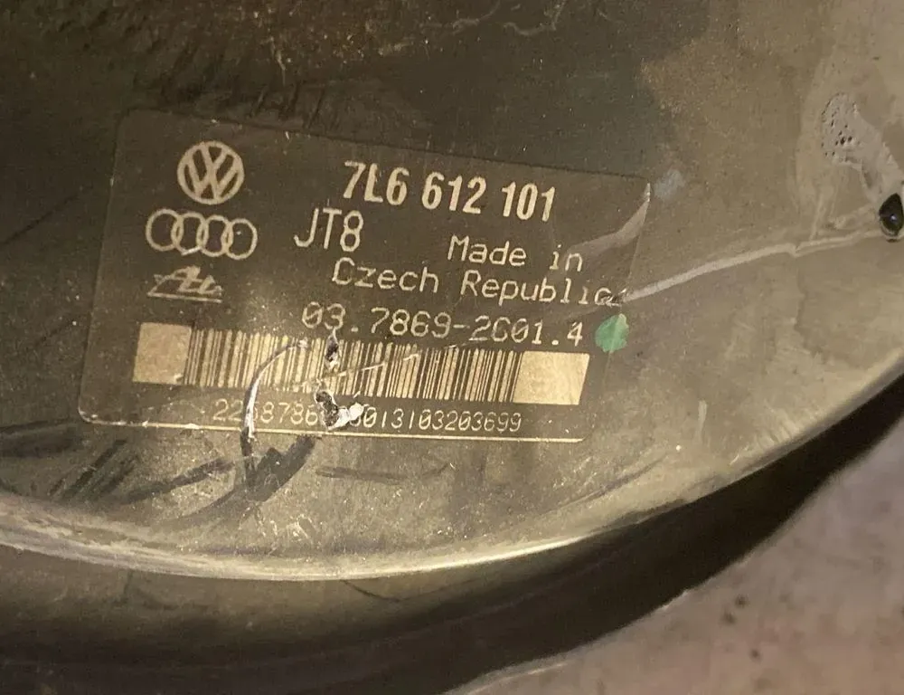 VOLKSWAGEN Touareg 1 generation (2002-2010) Гальмівний усилитель 03786926014,7L6612101 35044776