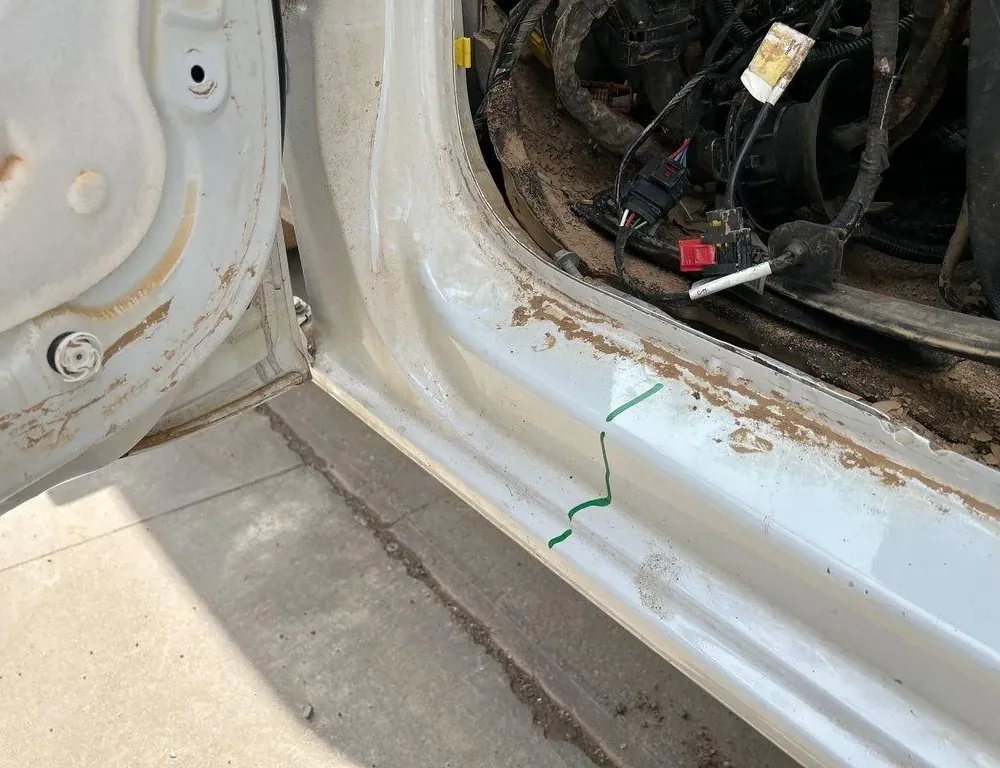 PEUGEOT Partner Передняя правая четверть 35033593