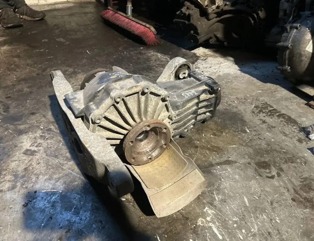AUDI A6 C6/4F (2004-2011) Задній диференціал GSZ,GSZ031204 35014898