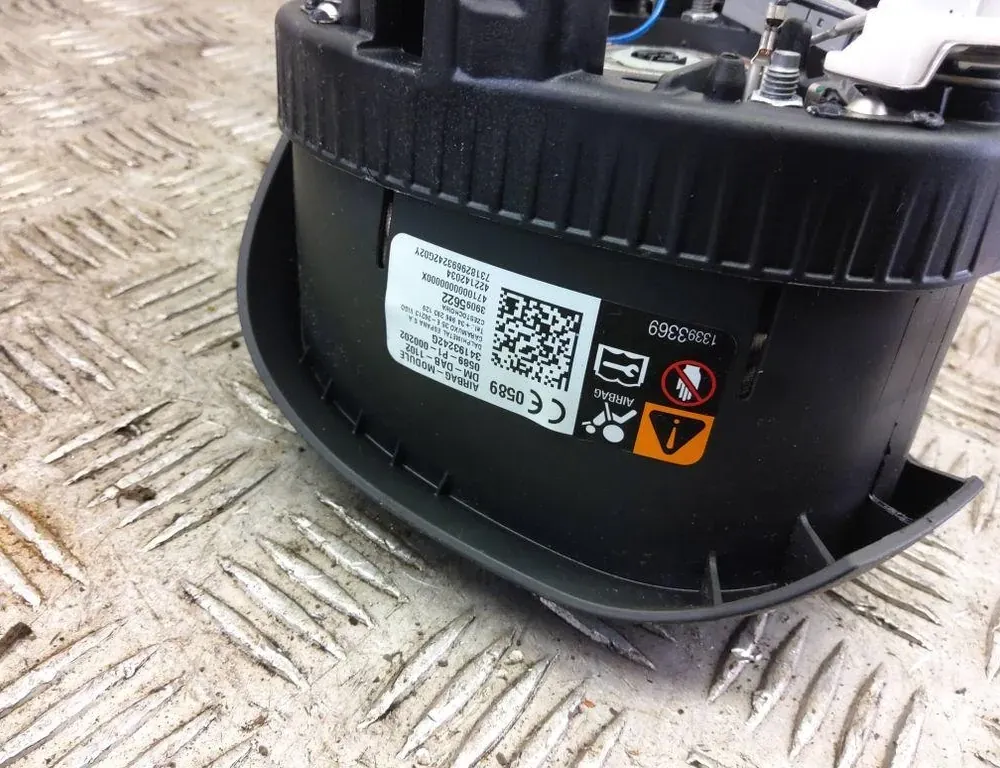 OPEL Insignia B (2017-2024) Подушка безпеки на кермі 39095622,34210358F 33220001