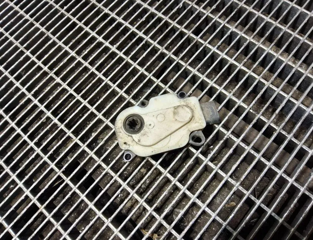 RENAULT Captur 1 generation (2013-2019) Другие блоки управления 6466S012005,6466R330 33401725