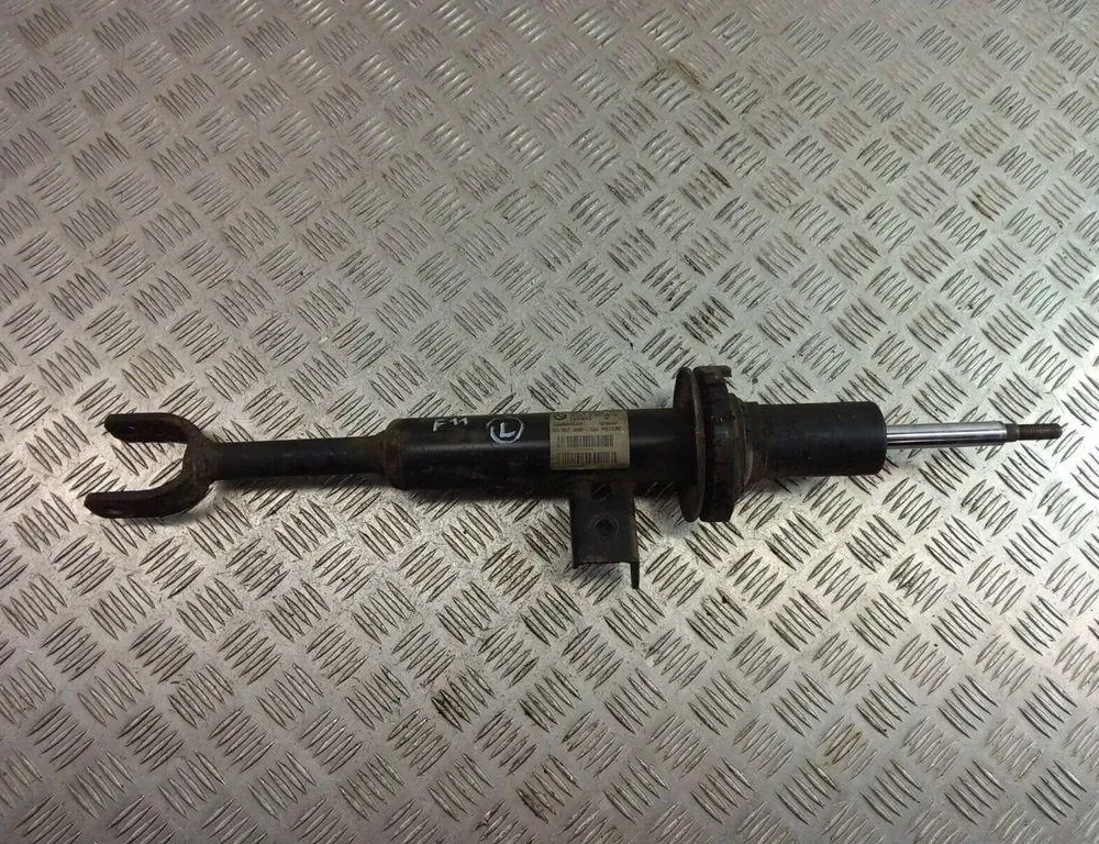 BMW 5 Series F10/F11 (2009-2017) Амортизатор передний правый 11817 33482455