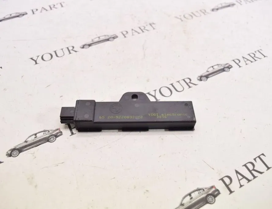 BMW X3 F25 (2010-2017) Антенна бесключевого доступа 9220832 33482903