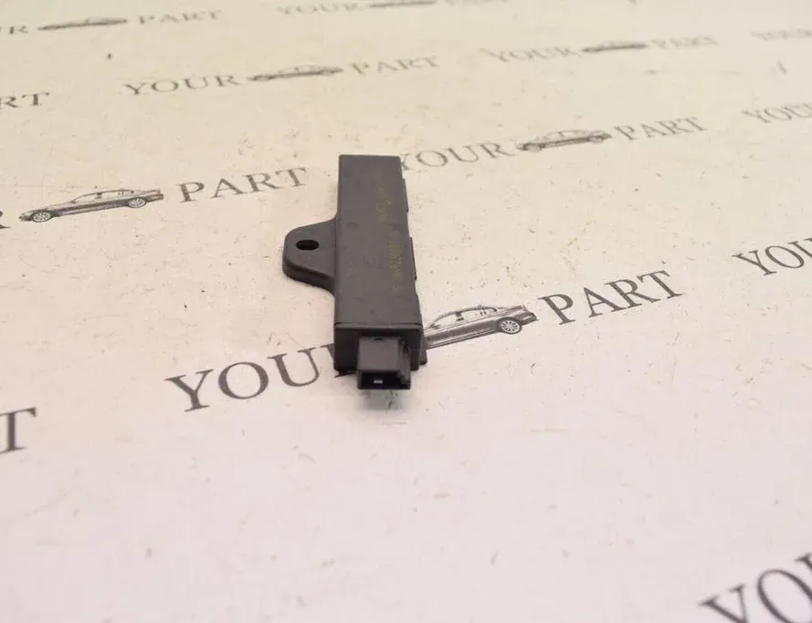 BMW X3 F25 (2010-2017) Антенна бесключевого доступа 9220832 33482926