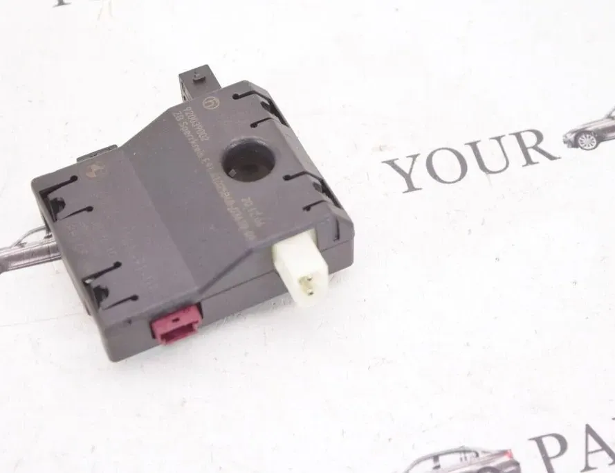 BMW 3 Series E90/E91/E92/E93 (2004-2013) Антенный модуль 9141491 33483339