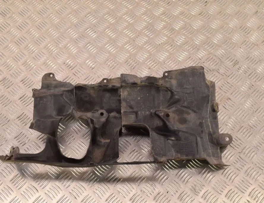 BMW 5 Series F10/F11 (2009-2017) Інша панель під прикриттям 7185169 33483812