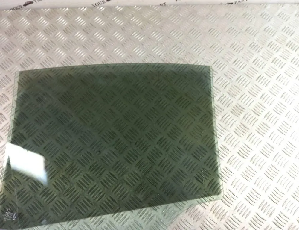 BMW 5 Series F10/F11 (2009-2017) Стекло задней праой двери 43R00049 33488416