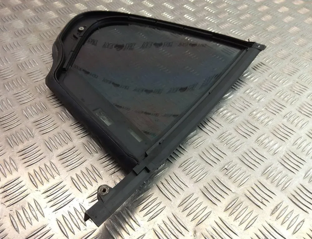 BMW 5 Series F10/F11 (2009-2017) Стеклянная рейка задней двери 43R001582 33489786