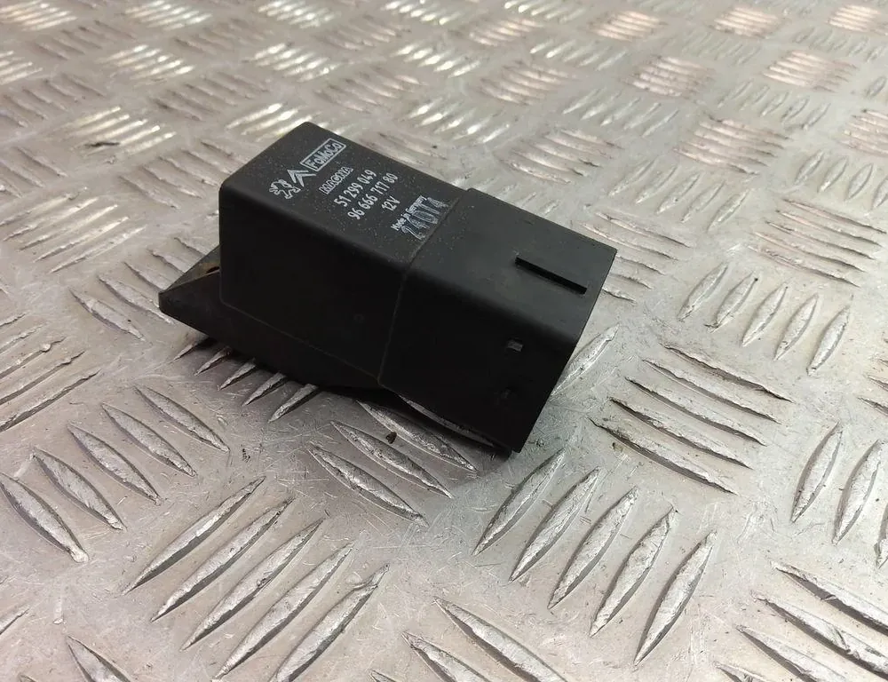 FORD C-Max 2 generation (2010-2019) Свічки накалювання 9666671780 33490228