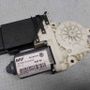 VOLKSWAGEN Bora 1 generation (1998-2005) Маторчик стеклоподъемника передней левой двери 9776105415301,119432,1C1959802A 32508942