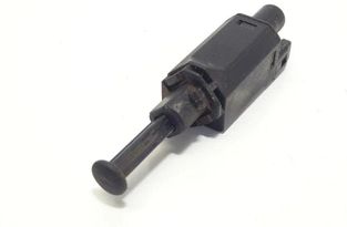 VOLKSWAGEN Golf 3 generation (1991-1998) Датчик тормозной педали 191945515 31372281