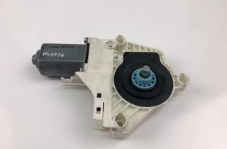 AUDI A1 8X (2010-2020) Маторчик стеклоподъемника передней правой двери 8K0959802C 19934958