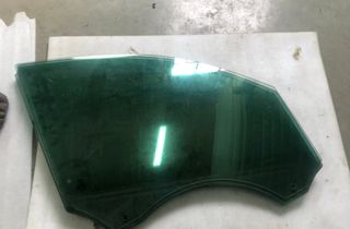 AUDI Q5 8R (2008-2017) Скло правої передньої двері 11474037