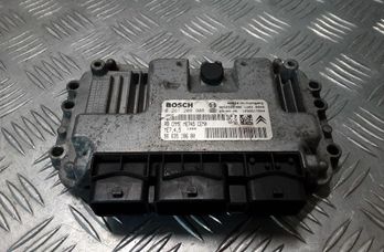 CITROËN Xsara Picasso 1 generation (1999-2010) Блок управления двигателем 9663518680 30486704
