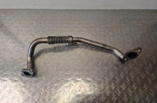 VOLKSWAGEN Passat B7 (2010-2015) Трубка рециркуляции отработавших газов 03L131521AK 31247730