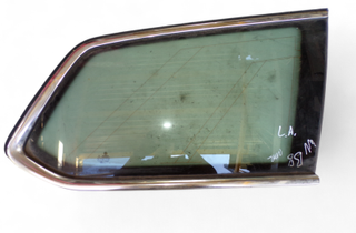 VOLKSWAGEN Passat Variant 1 generation (2010-2024) Стекло правого заднего бока 3G9845298CB 26708661