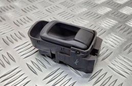 NISSAN Navara D22 (1997-2005) Левая задняя внутренняя ручка открытия 31106915