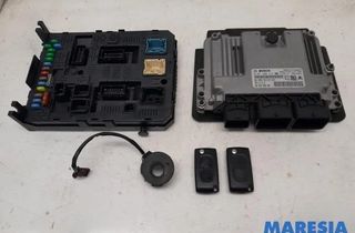 PEUGEOT 5008 1 generation (2009-2016) Блок управления двигателем 27290908