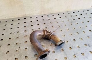 SKODA Superb 2 generation (2008-2015) Трубка рециркуляции отработавших газов 26080643