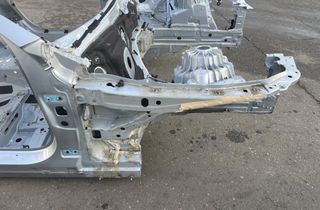 MERCEDES-BENZ C-Class W206 (2021-2023) Правий передній крило 27842299