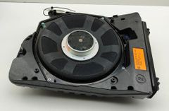 BMW 3 Series F30/F31 (2011-2020) Низкочастотний динамік правого боку 9210152 31646089