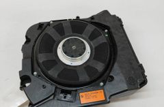 BMW M6 F06/F12/F13 (2012-2018) Низкочастотный динамик с правой стороны 9169688 31722966