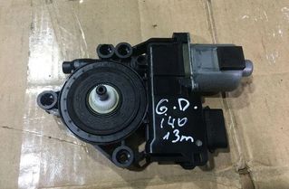 HYUNDAI i40 VF (1 generation) (2011-2020) Маторчик стеклоподъемника задней правой двери 834603Z010 21503390