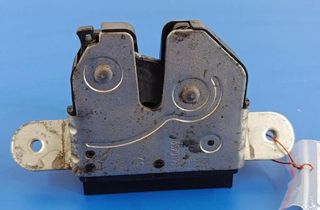 FIAT Bravo 2 generation (2007-2011) Замок крышки багажника 55701971 32037137