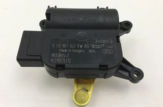 VOLKSWAGEN Passat B6 (2005-2010) Привід двигуна заслінки обігрівача салону 1K2907511C 32902786