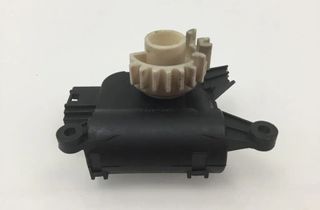 VOLKSWAGEN Touran 1 generation (2003-2015) Клапаны управления внутренним подогревом 1K0907511D 32903574