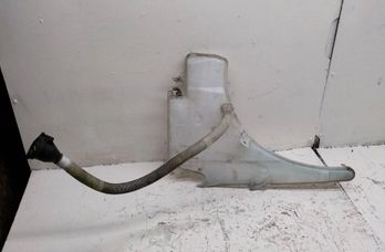 BMW 3 Series E90/E91/E92/E93 (2004-2013) Бачок омывателя 45R010142 27632690