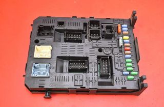 PEUGEOT 308 T7 (2007-2015) Блок предохранителей 28119759-5 31775723