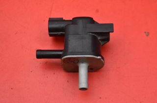 TOYOTA Yaris 3 generation (2010-2019) Вакуумный клапан 90910-TC002 33081110