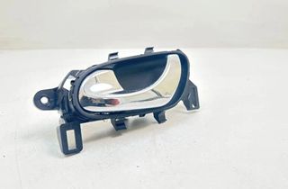 NISSAN Qashqai 2 generation (2013-2023) Левая передняя внутренняя ручка открытия 806714EA0A 31375978