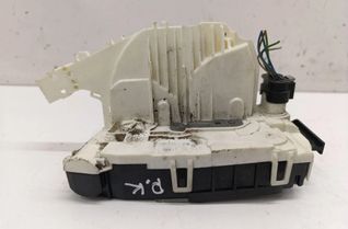 MERCEDES-BENZ GLA-Class X156 (2013-2020) Замок лівої передньої двері A1667200735 29838651