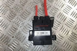 BMW 5 Series F10/F11 (2009-2017) Распределительная коробка 9153418 25721361