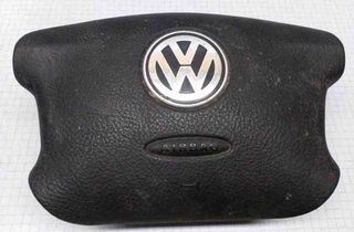 VOLKSWAGEN Golf 4 generation (1997-2006) Подушка безопасности руля 137705101,3B0880201BM 32498663