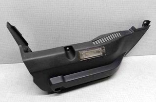 SEAT Ibiza 3 generation (2002-2008) Другие отделочные детали 6L6867761J 32628261